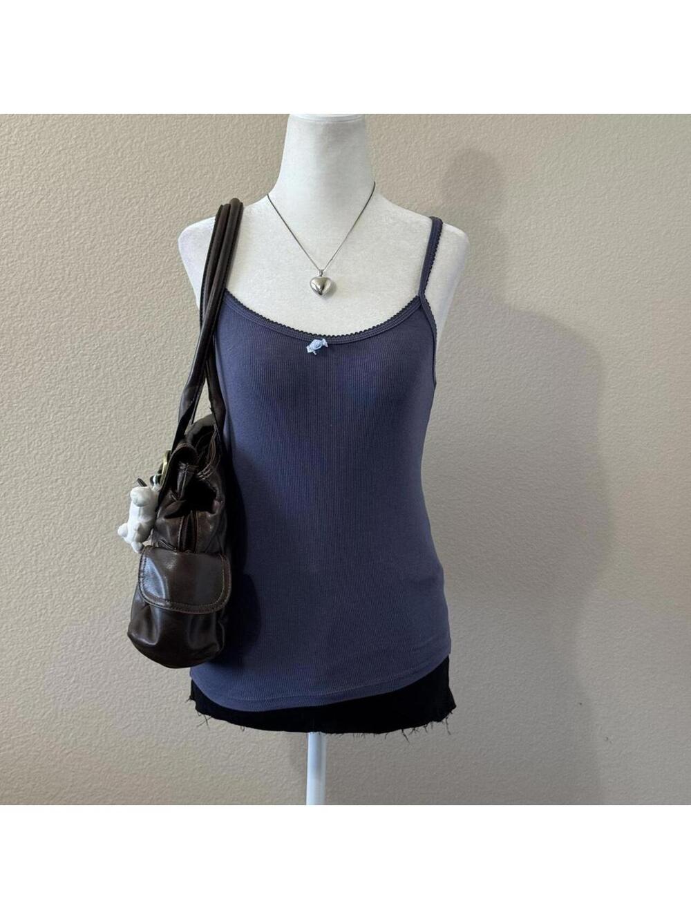 ੈ✩‧₊˚navy blue scallop trim cami tank top with lace bow